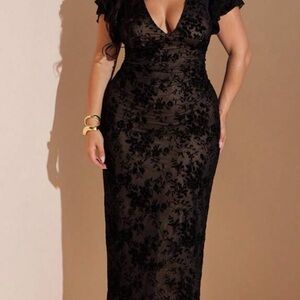 SHEIN Black Floral Lace Maxi Dress
